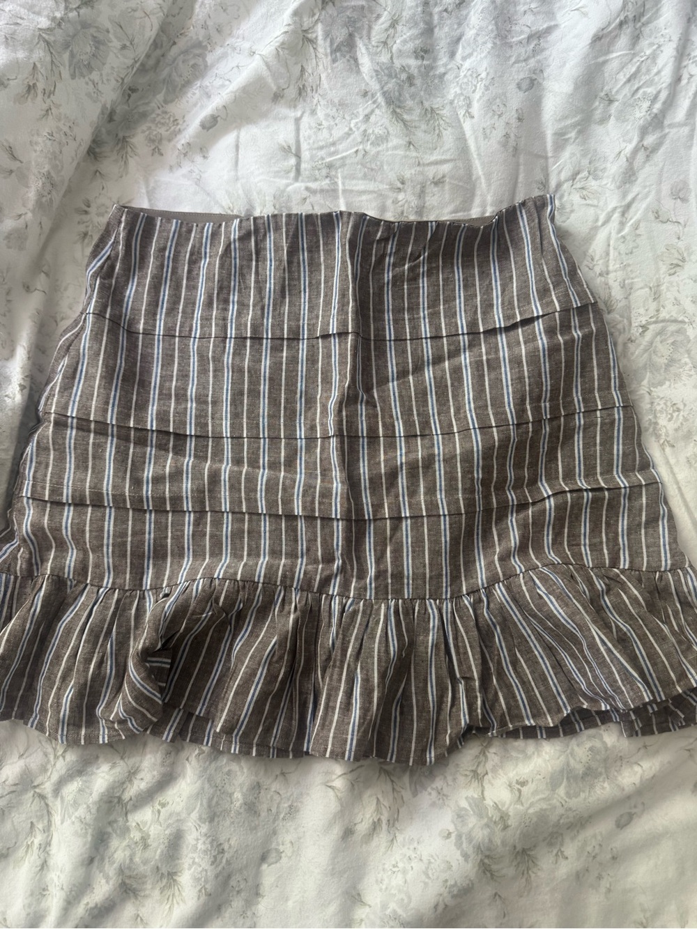 Tuckernuck Striped Brown Ruffle Hem Women’s Skirt